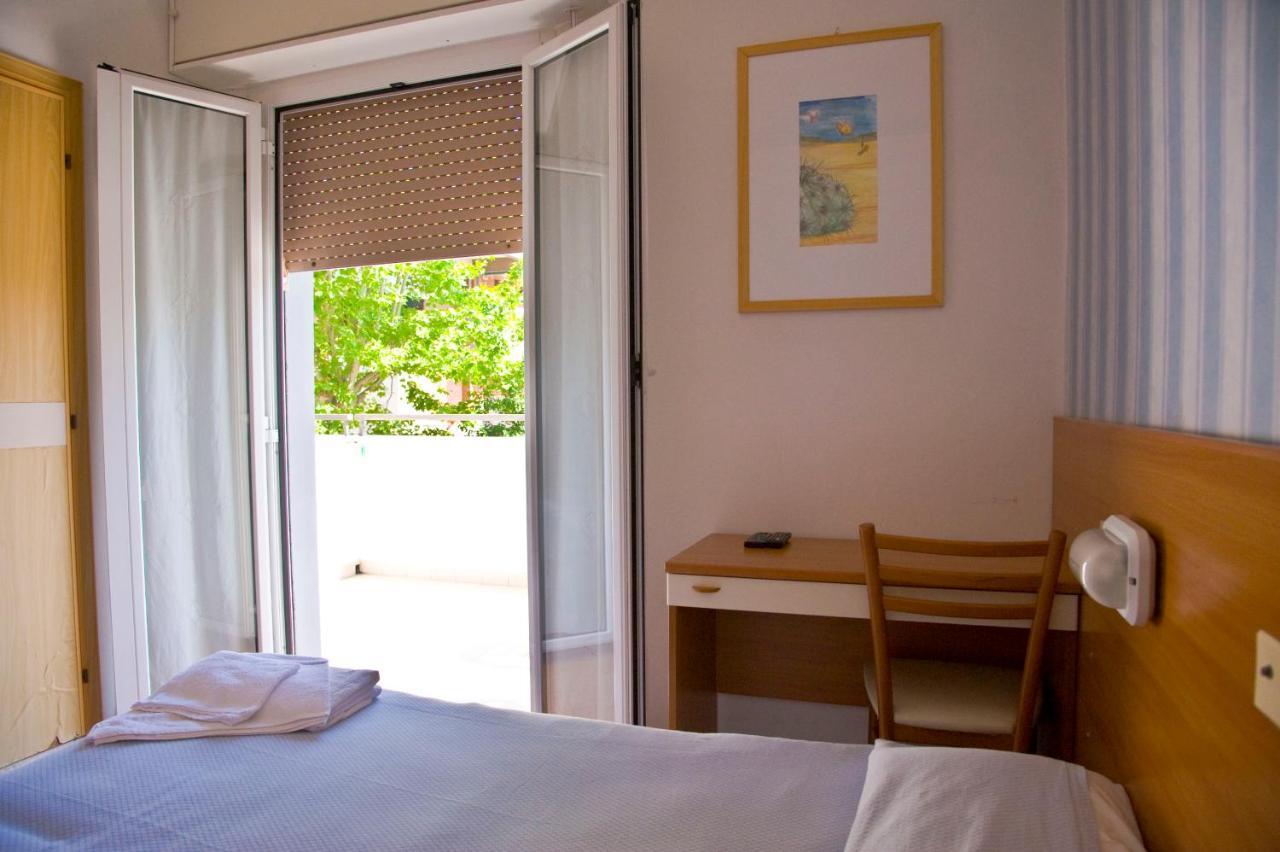 Hotel Maris Stella Riccione Luaran gambar