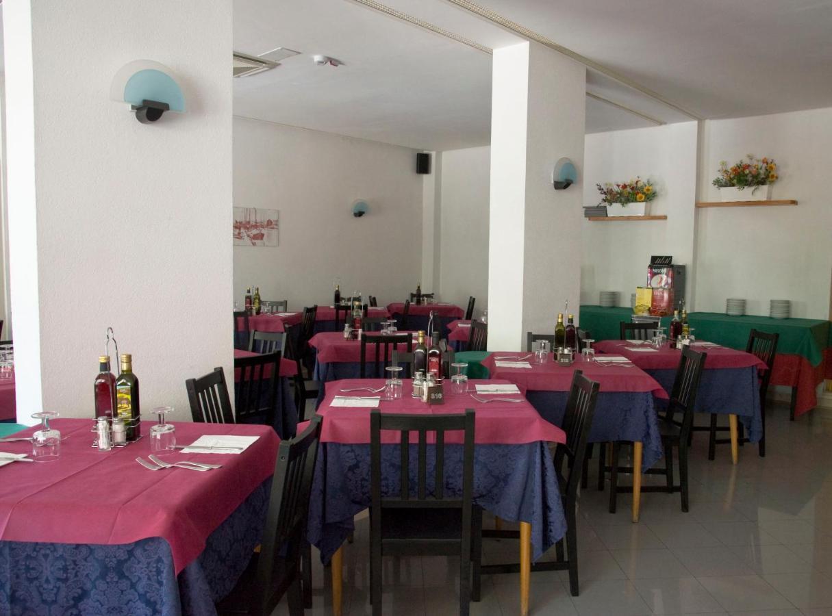 Hotel Maris Stella Riccione Luaran gambar
