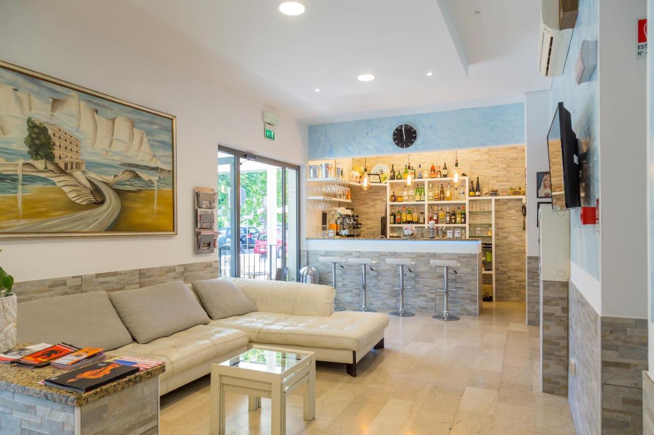 Hotel Maris Stella Riccione Luaran gambar